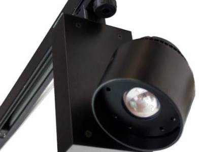 Nuevo proyector LED vertical con adaptador universal a carril trifásico - Foto nº 1